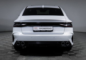 Подержанный автомобиль Chery Arrizo 8 2023 года (6 фото)