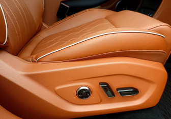 Подержанный автомобиль Voyah Free 2024 года (26 фото)