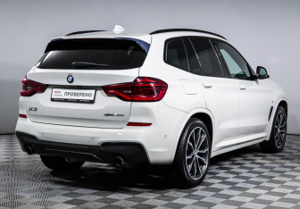 Подержанный автомобиль BMW X3 2021 года (6 фото)