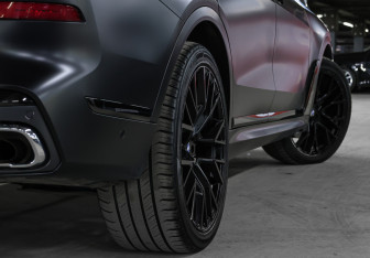 Подержанный автомобиль BMW X7 2019 года (30 фото)