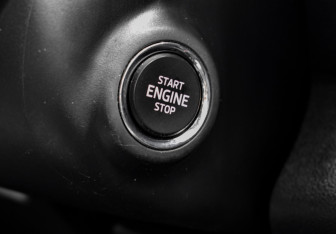 Подержанный автомобиль Skoda Karoq 2020 года (22 фото)