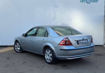 Подержанный автомобиль Ford Mondeo Sedan 2005 года (6 фото)