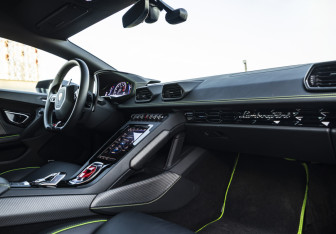 Подержанный автомобиль Lamborghini Huracán Coupe 2019 года (21 фото)