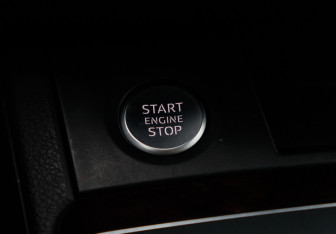 Подержанный автомобиль Audi Q5 2018 года (18 фото)