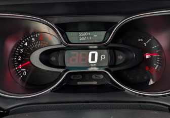 Подержанный автомобиль Renault Kaptur 2021 года (16 фото)