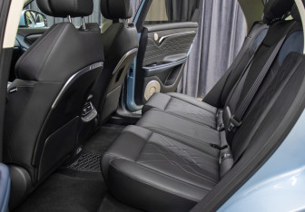 Подержанный автомобиль Voyah Free 2023 года (12 фото)