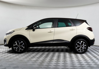 Подержанный автомобиль Renault Kaptur 2018 года (8 фото)