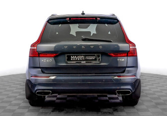Подержанный автомобиль Volvo XC60 2020 года (6 фото)