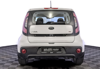 Подержанный автомобиль Kia Soul 2019 года (6 фото)