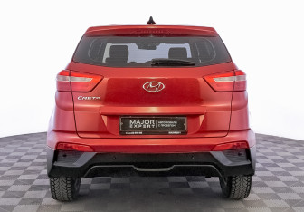 Подержанный автомобиль Hyundai Creta 2018 года (6 фото)