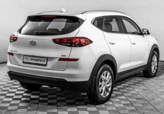 Подержанный автомобиль Hyundai Tucson 2019 года (5 фото)