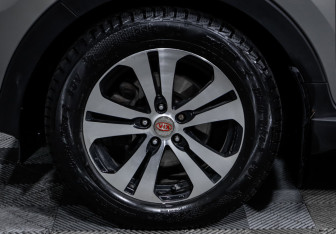 Подержанный автомобиль Kia Sportage 2015 года (15 фото)