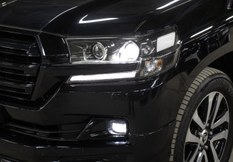 Подержанный автомобиль Toyota Land Cruiser Suv 2018 года (28 фото)