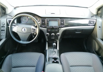 Подержанный автомобиль SsangYong Actyon 2013 года (11 фото)