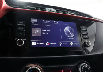 Подержанный автомобиль Kia Rio Sedan 2020 года (16 фото)