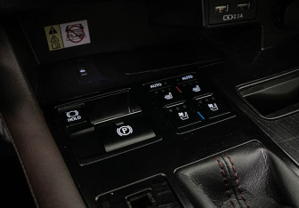 Подержанный автомобиль Lexus RX 2020 года (16 фото)