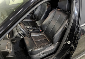 Подержанный автомобиль Mitsubishi Eclipse Cross 2018 года (20 фото)
