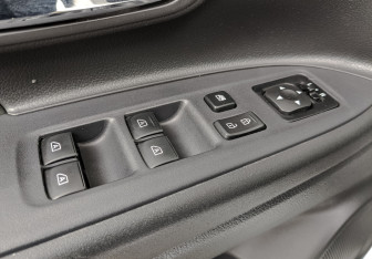 Подержанный автомобиль Mitsubishi Outlander 2022 года (27 фото)