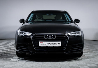 Подержанный автомобиль Audi A4 Sedan 2019 года (2 фото)