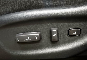 Подержанный автомобиль Kia Sorento 2011 года (22 фото)