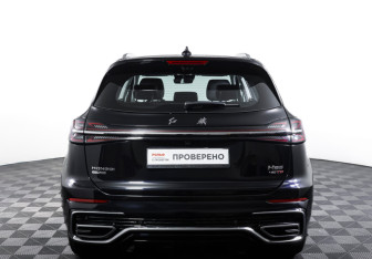 Подержанный автомобиль Hongqi HS5 2024 года (6 фото)