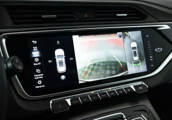 Подержанный автомобиль Geely Atlas Pro 2023 года (13 фото)