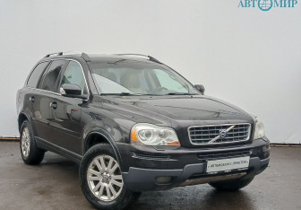 Подержанный автомобиль Volvo XC90 2008 года (3 фото)