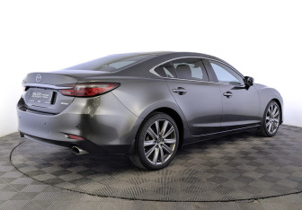 Подержанный автомобиль Mazda 6 Sedan 2020 года (5 фото)