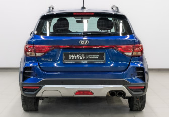 Подержанный автомобиль Kia Rio Hatchback 2021 года (6 фото)