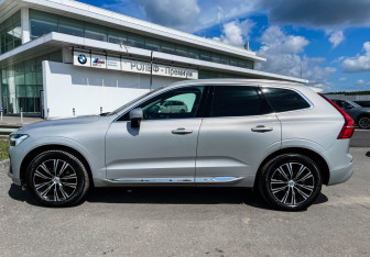 Подержанный автомобиль Volvo XC60 2021 года (8 фото)