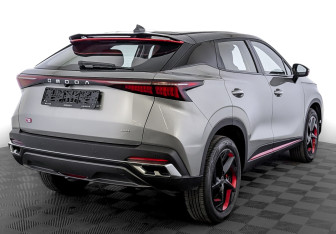 Новый Omoda C5 2023 (2 фото)