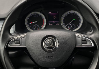 Подержанный автомобиль Skoda Kodiaq 2019 года (16 фото)