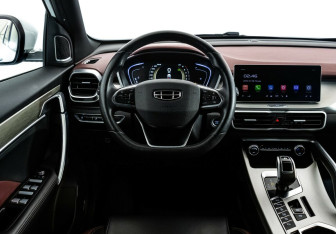 Подержанный автомобиль Geely Coolray 2021 года (8 фото)