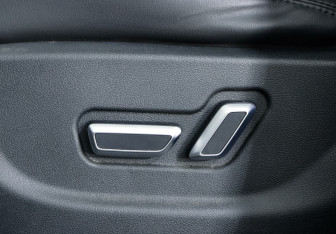 Подержанный автомобиль Geely Atlas 2020 года (13 фото)