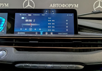 Подержанный автомобиль Exeed LX 2022 года (16 фото)