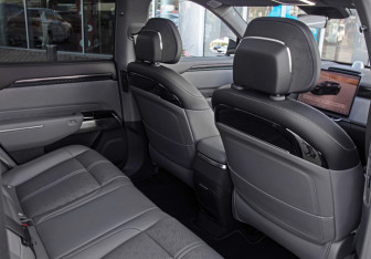 Новый Zeekr 7X 2024 (7 фото)