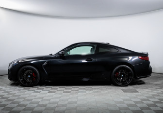 Подержанный автомобиль BMW M4 Coupe 2024 года (8 фото)
