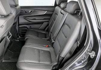 Подержанный автомобиль Chery Tiggo 8 2021 года (12 фото)