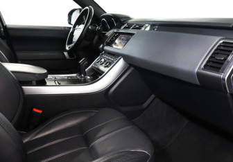 Подержанный автомобиль Land Rover Range Rover Sport 2013 года (9 фото)