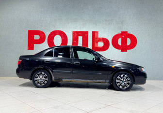 Подержанный автомобиль Nissan Almera Sedan 2005 года (3 фото)