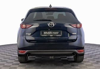 Подержанный автомобиль Mazda CX-5 2018 года (6 фото)