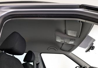 Подержанный автомобиль Skoda Yeti 2014 года (23 фото)