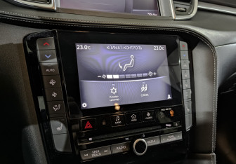 Подержанный автомобиль Infiniti QX50 2018 года (28 фото)