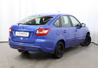 Подержанный автомобиль LADA (ВАЗ) Granta Hatchback 2019 года (4 фото)