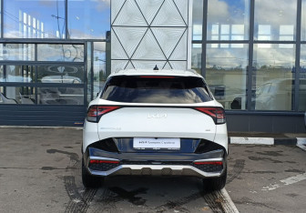 Подержанный автомобиль Kia Sportage 2023 года (6 фото)