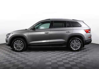 Подержанный автомобиль Skoda Kodiaq 2019 года (7 фото)