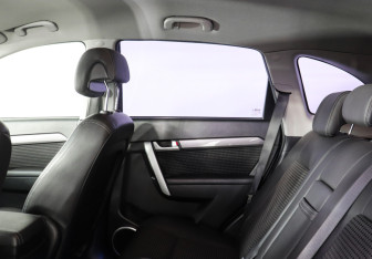 Подержанный автомобиль Chevrolet Captiva 2013 года (12 фото)