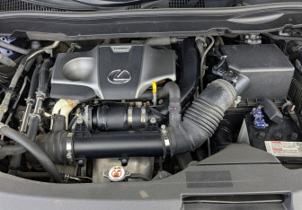 Подержанный автомобиль Lexus RX 2018 года (9 фото)