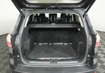 Подержанный автомобиль Ford Kuga 2017 года (19 фото)