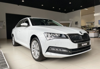 Новый Skoda Superb Liftback 2025 (6 фото)